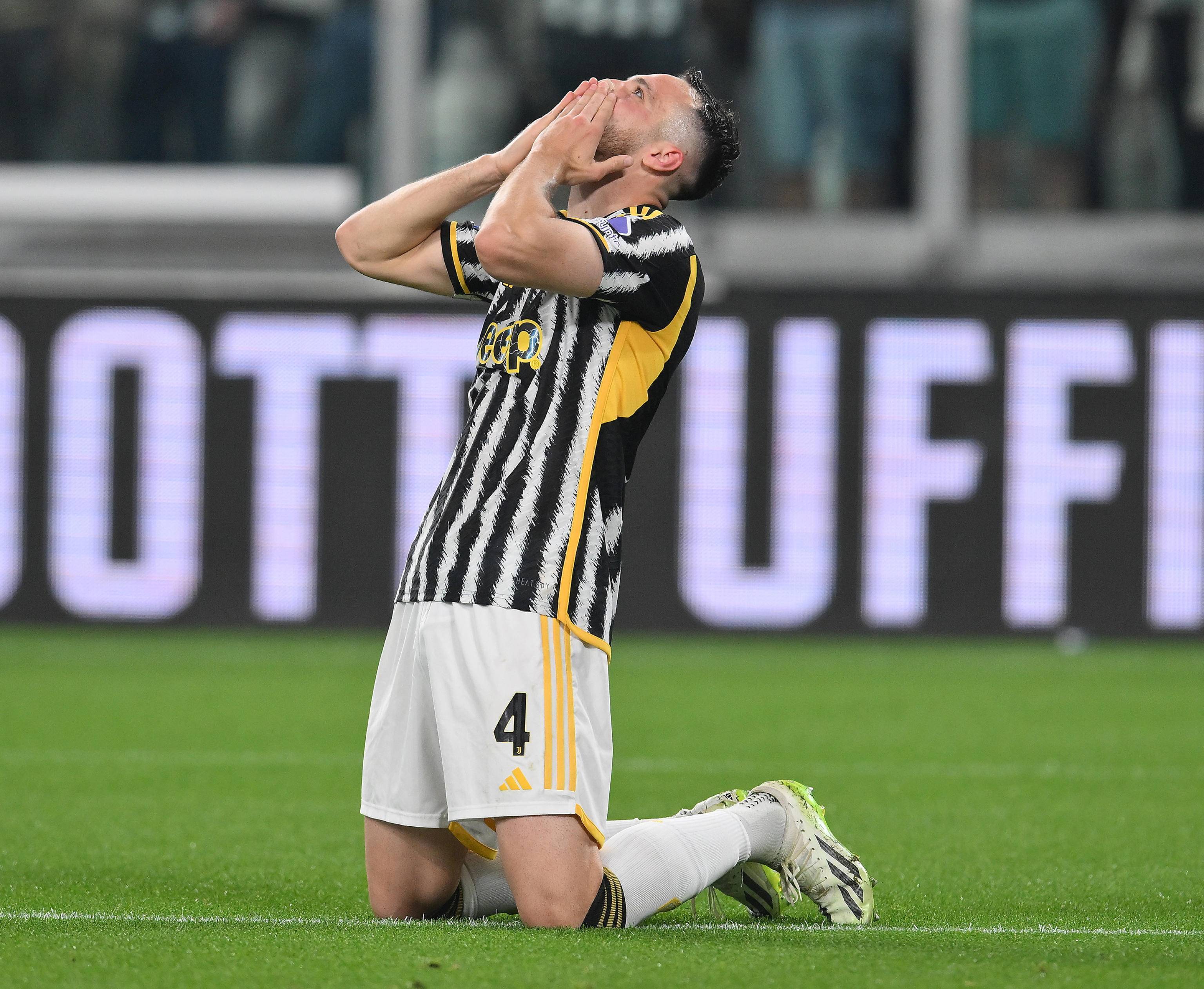 尤文图斯带队取胜！，西亚卡姆重要时刻战术调整气势如虹延续的简单介绍-爱游戏平台体验