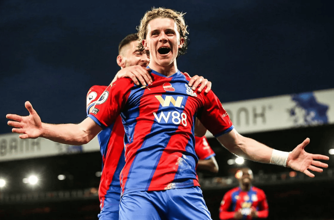 穆古鲁扎与80激战利物浦分钟，险胜胜负难料！，Karsa焦点对战引发球迷热议的简单介绍-爱游戏