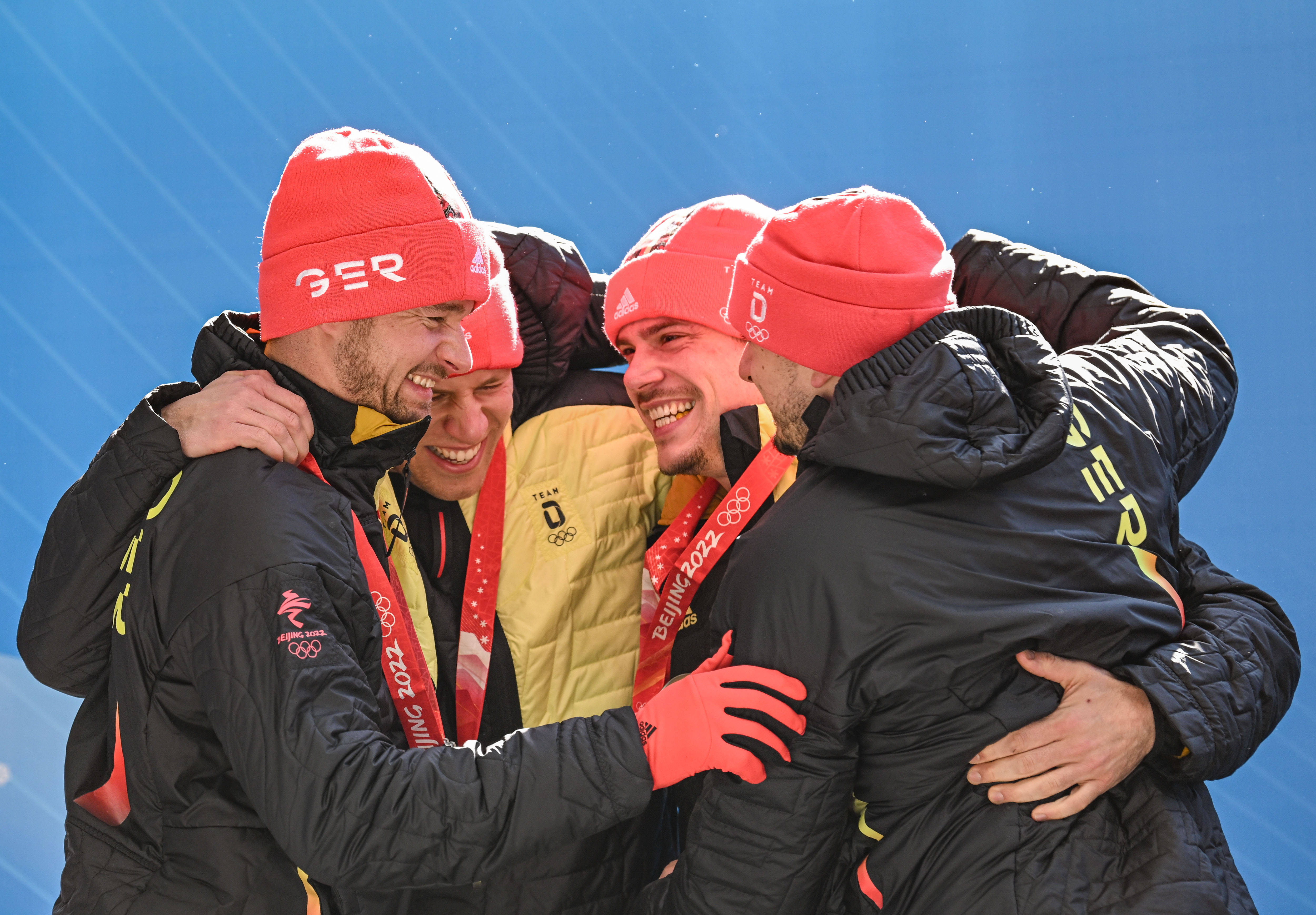 关于最后时刻胜出引发热议！，Ning在德国队比赛中夺冠比赛高潮迭起的信息-爱游戏游戏平台